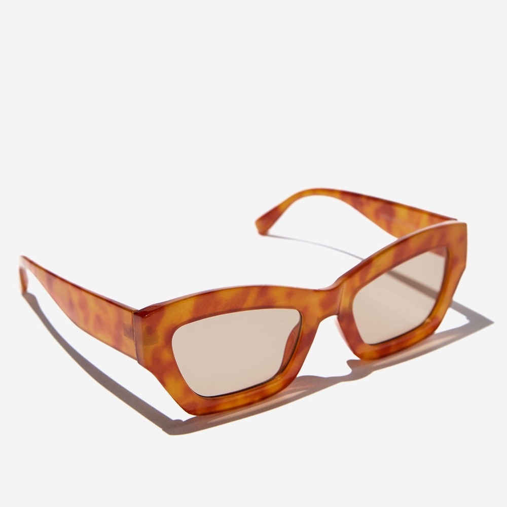 NEW Cat eye sunglasses